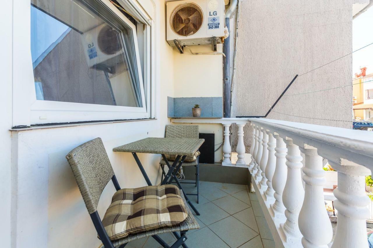 Denis Apartment *